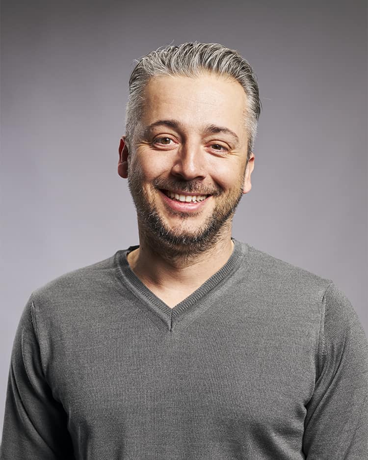 Ralf Bachmeier, Inhaber